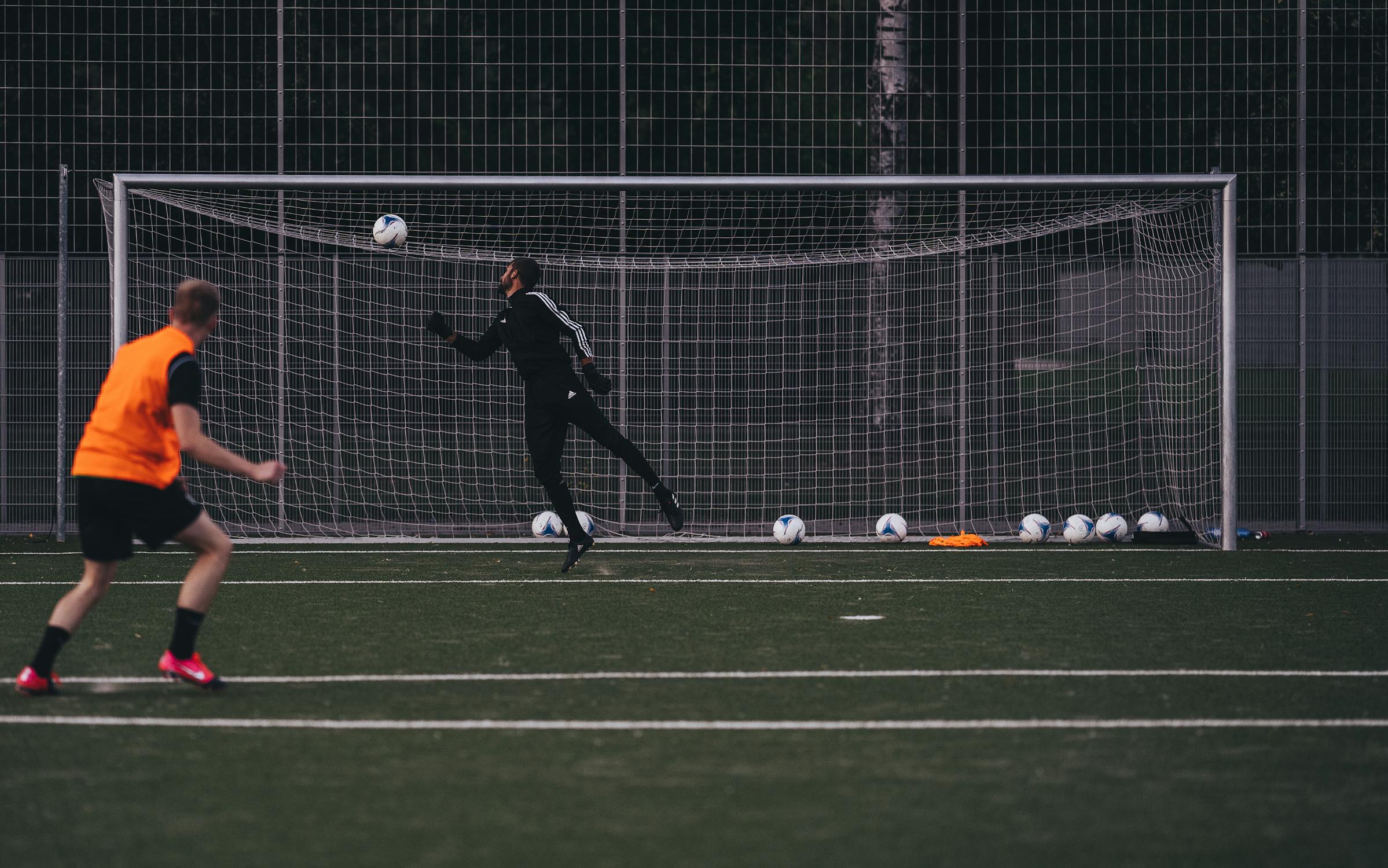 Confirmation Bias in Football Predictions: How to Avoid Cognitive Errors